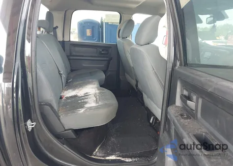 2015 Ram 1500 Express z USA, uszkodzony, nr VIN 3C6RR7KTXFG676545